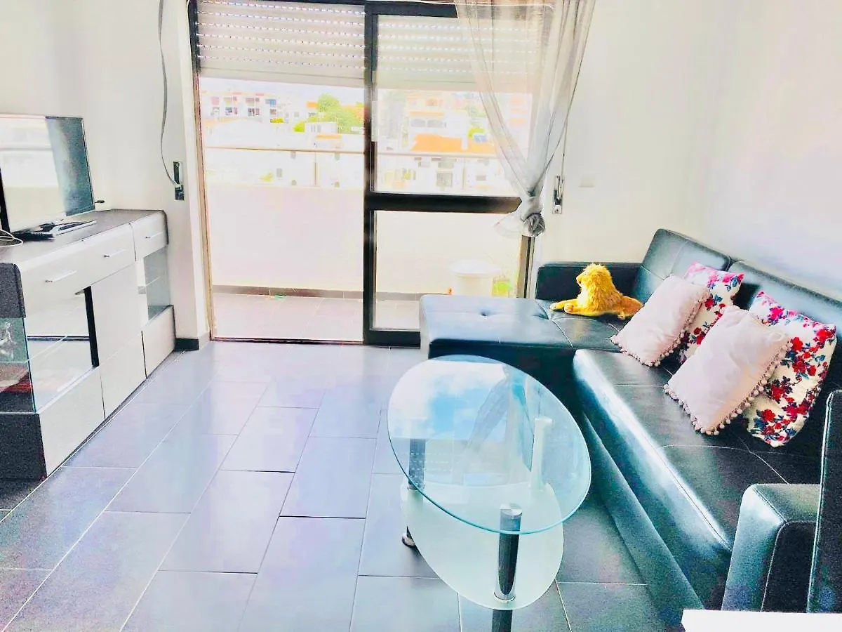 Albufeira Beach Side Apartment