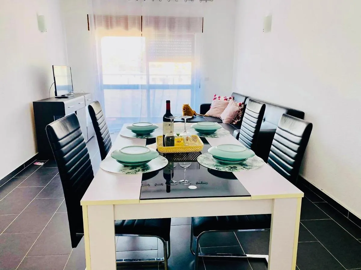 Albufeira Beach Side Apartment